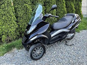 PIAGGIO MP-3