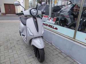 GTS BRAVO 50I ROLLER MOTORROLLER