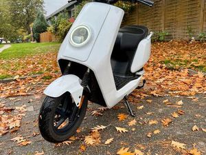 NIU NQI NGT E-ROLLER MIT BOSCH MOTOR & 2X35AH AKKU – TÜV 05/2027