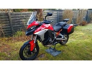 DUCATI MULTISTRADA V4S TRAVEL & RADAR
