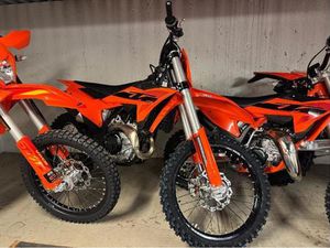 2025 KTM 450 SX-F