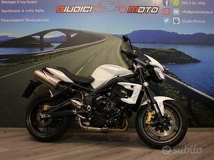 TRIUMPH STREET TRIPLE 675 R - KM 33667