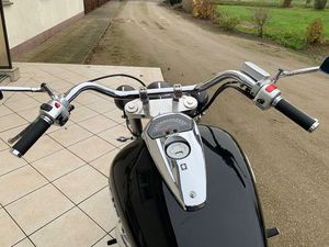 SUZUKI INTRUDER 1800 FZR