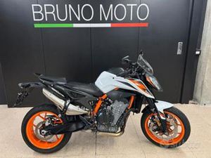 KTM 890 DUKE R