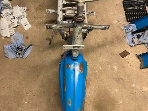 SIMSON SCHWALBE BASTLERPROJEKT MIT NEUEN TEILEN - RESTAURATION