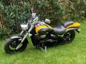 SUZUKI M 800 INTRUDER