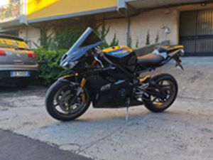 TRIUMPH DAYTONA 675 2007