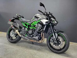 ② KAWASAKI Z 900 2025 (A2, BTW-MOTOR)