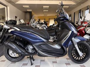 PIAGGIO BEVERLY 300 I.E. S- TOP STANJE, 2019 GOD.