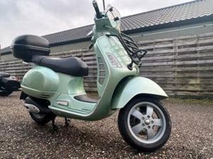 VESPA GT200 L — MOTOREN | PIAGGIO — MARKTPLAATS