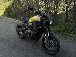 YAMAHA XSR 700 CAFÉ RACER UNIQUE