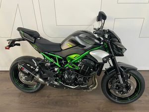 KAWASAKI Z 900 *AKRAPOVIC *MOTORPADS