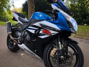 SUZUKI GSXR 1000