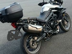 TRIUMPH TIGER 800 ABS- 2EME MAIN