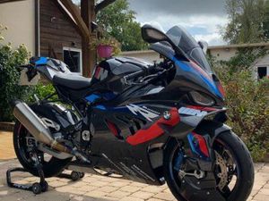 BMW M1000RR PACK COMPÉTITION CARBONE