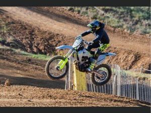 MOTO CROSS
