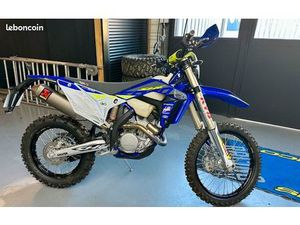 NEUF SHERCO 300 SEF FACTORY DÉSTOCKAGE NEUVE MODELE 2023