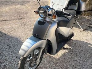 SCOOTER 125 APRILIA SCARABEO