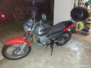 HONDA 125 CLR