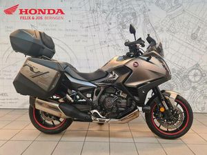 ② HONDA NT 1100 DCT (ANNÉE DE CONSTRUCTION 2022)