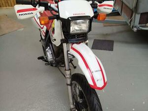 ② HONDA XLR 125 CC BJ 2000