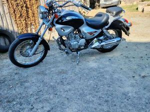 MOTO KYMCO HIPSTER 125 CC