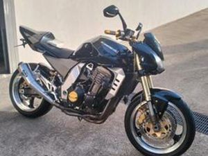 KAWASAKI Z 1000_2004_SOLO EXPORT
