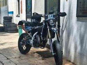 HUSQVARNA SMS 125 - 2011