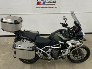 2023 TRIUMPH TIGER 1200 RALLY EXPLORER MATTE KHAKI GREEN