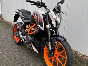 KTM 390 DUKE