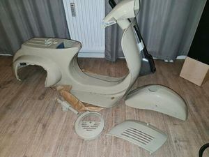 VESPA 50 SPECIAL V5B3T KOMPLETT NEU AUFGEBAUT DEUTSCHES MODELL