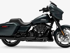 HARLEY-DAVIDSON STREET GLIDE 117 PÅ VÄG HEM  FRI FRAKT  • 2025