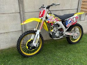 SUZUKI RMZ 450 52H TRÈS BON ÉTAT