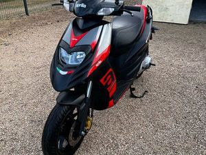 SCOOTER APRILIA SR 50