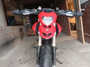 DUCATI HYPERMOTARD 1100S