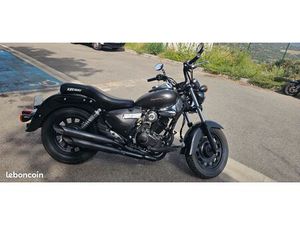 KEEWAY SUPERLIGHT 125 CC