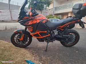 KTM 1090 ADVENTURE