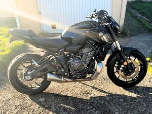 MT-07 A2 PURE 2023 – 2 700 KM – EXCELLENT ÉTAT