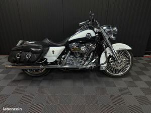 HARLEY DAVIDSON ROAD KING CLASSIC 1584 / 13000E ÉQUIPEMENTS / ALARMES