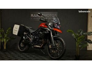 TRIUMPH TIGER 800 XC SANGUINE