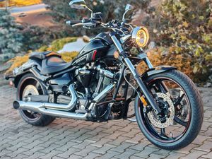 YAMAHA XV 1900 RAIDER-EXKLUZIVNY KUSOK