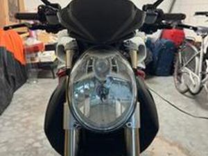 MV AGUSTA BRUTALE 1090 R