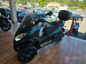 PIAGGIO MP3 300 HPE SPORT PATENTE B