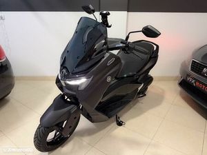 YAMAHA NMAX TECH MAX