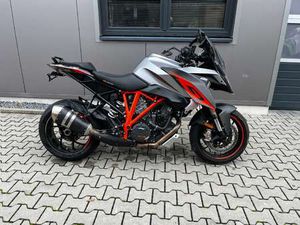 KTM 1290 SUPER DUKE GT