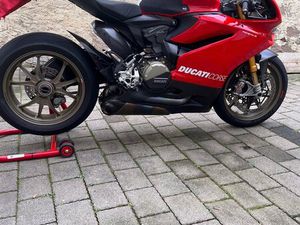 DUCATI 1199 PANIGALE R