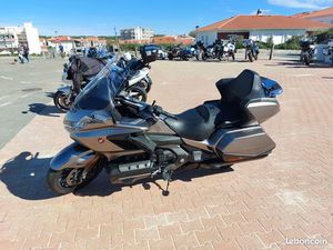 GOLDWING TOURING 2018 BOITE MÉCA 19000 KM