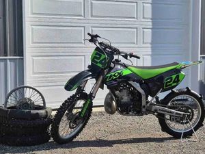 2006 KAWASAKI KX250 2-STROKE