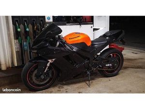 KAWASAKI ZX6R