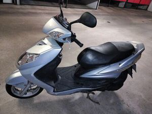 YAMAHA CYGNUS X 125 CCM